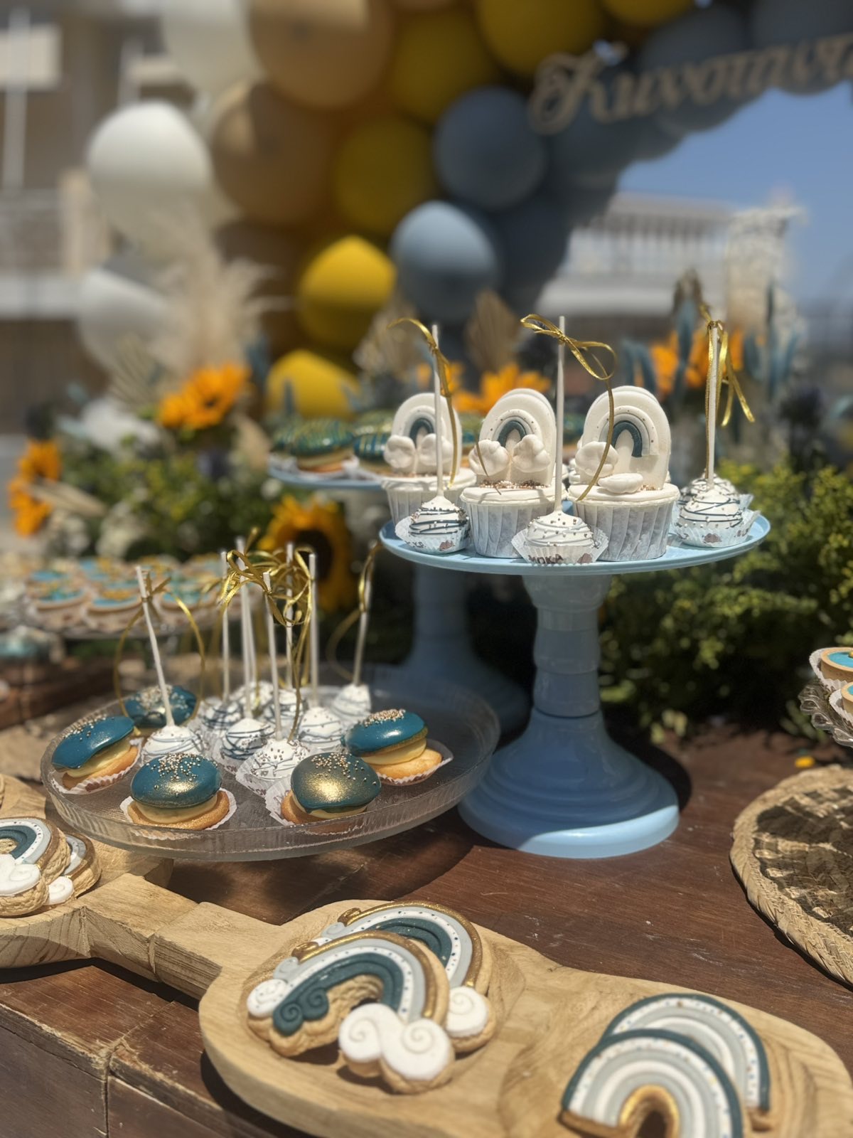 Candy bar με γλυκά εκδήλωσης